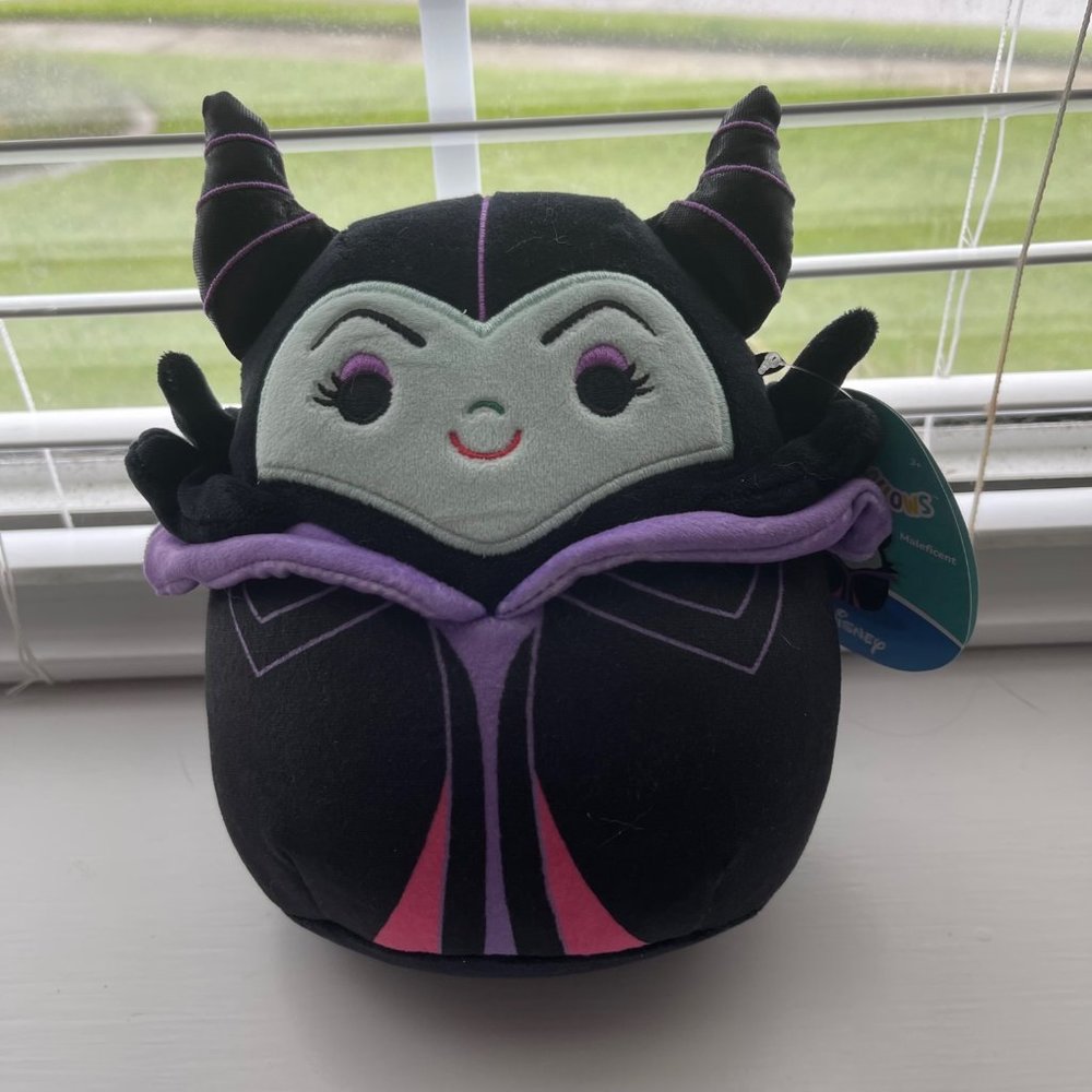 Disney Squishmallows Sleeping Beauty Maleficent Plush 8 inches New with Tags